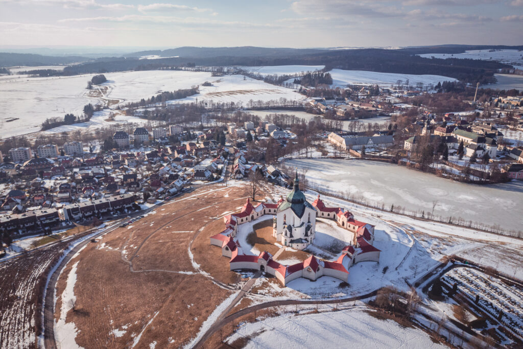 Poutní kostel sv. Jana Nepomuckého na Zelené hoře - Jihlava - Výlet se psem - Greenmind.cz - Cestování se psem